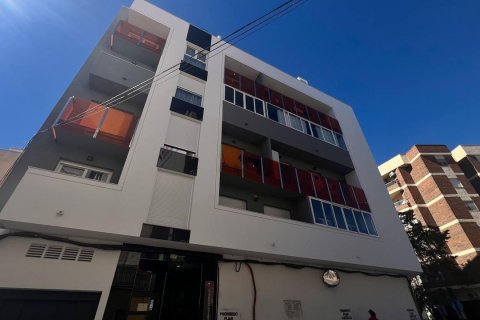 Huoneisto myytävänä Torrevieja, Alicante, Espanja, 2 makuuhuonetta, 80 m2 No. 139975 - kuva 1