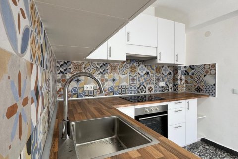 Huoneisto myytävänä Torrevieja, Alicante, Espanja, 5 makuuhuonetta, 130 m2 No. 139976 - kuva 18