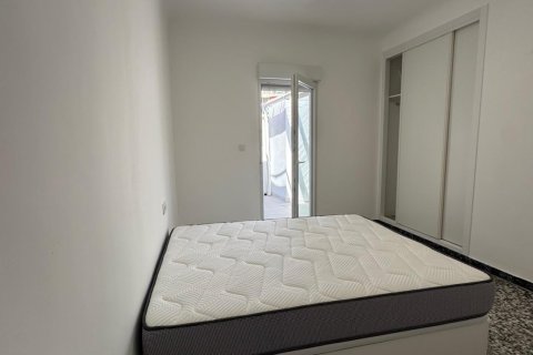 Huoneisto myytävänä Torrevieja, Alicante, Espanja, 5 makuuhuonetta, 130 m2 No. 139976 - kuva 4