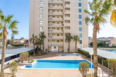 Lägenhet till salu La Veleta, Alicante, Spanien 2 sovrum, 95 kvm. Nr. 139978 - foto 1