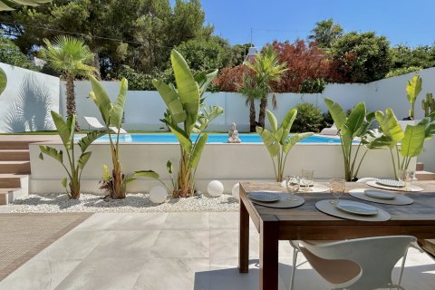 Villa à vendre Palmanova, Mallorca, Espagne, 4 chambres, 205 m2 No. 139211 - photo 23