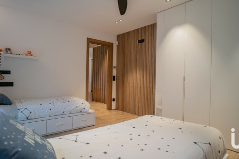 Talo myytävänä Vila-seca, Tarragona, Espanja, 5 makuuhuonetta, 390 m2 No. 154237 - kuva 13