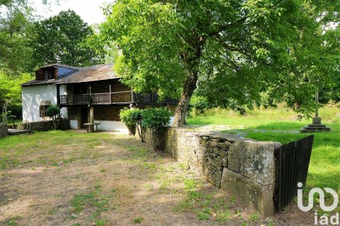 Продажа дома в Саррия, Луго, Испания 2 спальни, 230м2 №154234 - фото 23