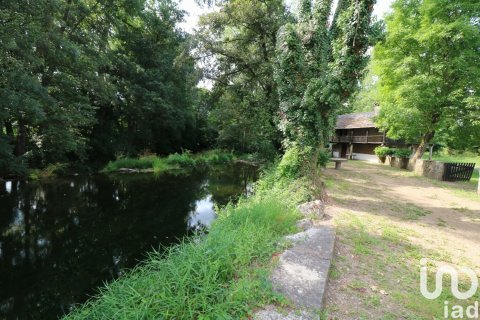 Продажа дома в Саррия, Луго, Испания 2 спальни, 230м2 №154234 - фото 24