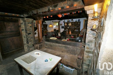 Продажа дома в Саррия, Луго, Испания 2 спальни, 230м2 №154234 - фото 8