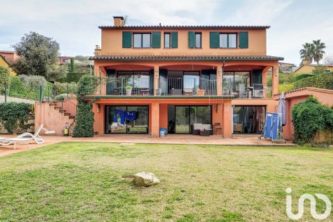 Hus till salu i Sant Julia De Ramis, Girona, Spanien 5 sovrum, 472 kvm. Nr. 154235 - foto 2