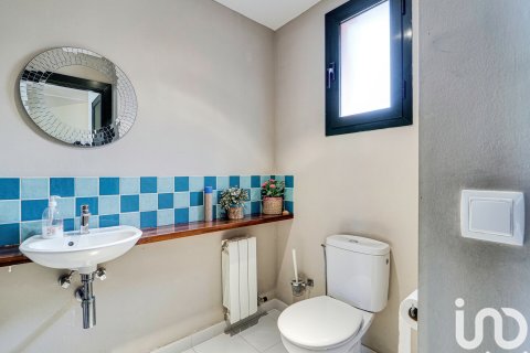 Hus till salu i Sant Julia De Ramis, Girona, Spanien 5 sovrum, 472 kvm. Nr. 154235 - foto 11