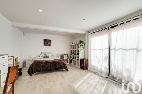 Hus till salu i Sant Julia De Ramis, Girona, Spanien 5 sovrum, 472 kvm. Nr. 154235 - foto 29