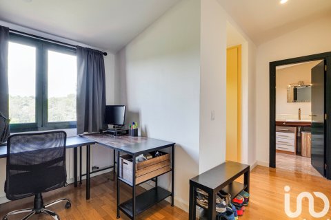 Hus till salu i Sant Julia De Ramis, Girona, Spanien 5 sovrum, 472 kvm. Nr. 154235 - foto 16