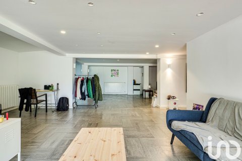 Hus till salu i Sant Julia De Ramis, Girona, Spanien 5 sovrum, 472 kvm. Nr. 154235 - foto 28