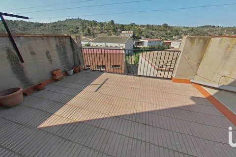 House for sale in Lleida, Spain 6 bedrooms, 298 sq.m. No. 154238 - photo 17