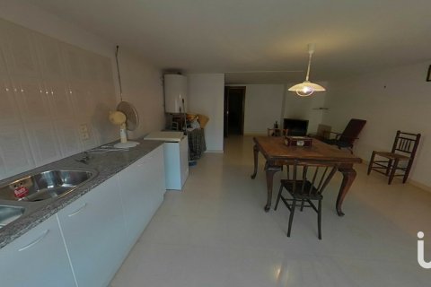 House for sale in Lleida, Spain 6 bedrooms, 298 sq.m. No. 154238 - photo 12