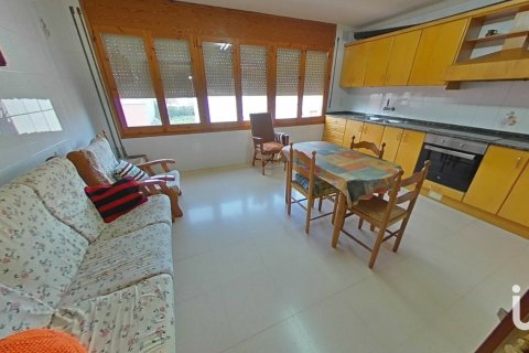 House for sale in Lleida, Spain 6 bedrooms, 298 sq.m. No. 154238 - photo 8