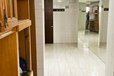 Lägenhet till salu i Leon, Spanien 3 sovrum, 148 kvm. Nr. 154236 - foto 6