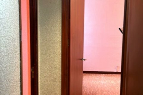 Lägenhet till salu i Leon, Spanien 3 sovrum, 148 kvm. Nr. 154236 - foto 14