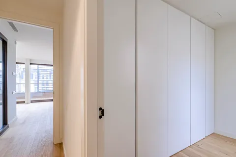 Apartamento en venta en Barcelona, España 5 dormitorios, No. 141295 - foto 27