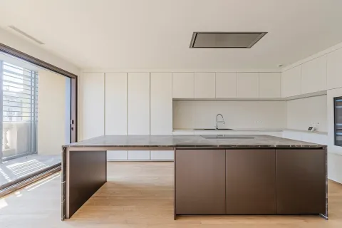 Apartamento en venta en Barcelona, España 5 dormitorios, No. 141295 - foto 8