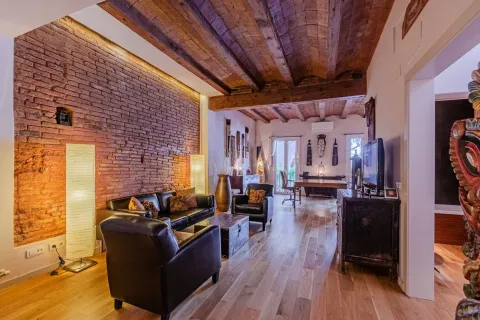 Huoneisto myytävänä Barcelona, Espanja, 1 makuuhuone, No. 141292 - kuva 9