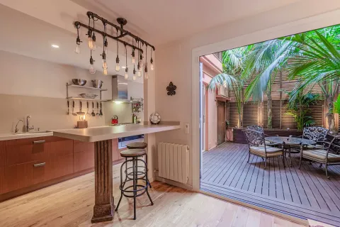 Huoneisto myytävänä Barcelona, Espanja, 1 makuuhuone, No. 141292 - kuva 1