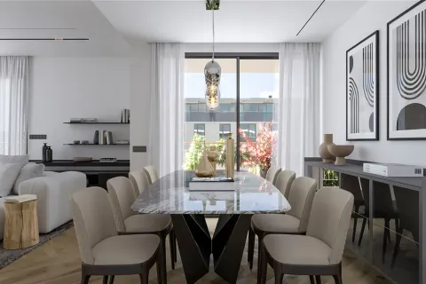 Apartamento en venta en Barcelona, España 4 dormitorios, No. 141296 - foto 1