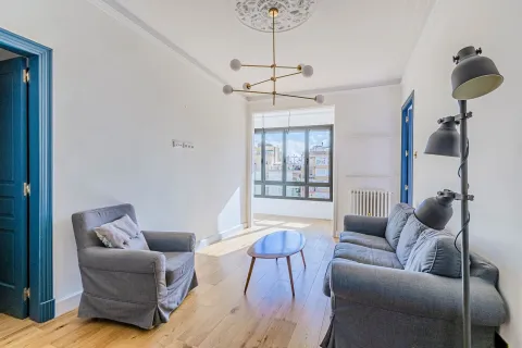 Продажа квартиры в Барселона, Испания 4 спальни, №141290 - фото 1