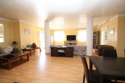 Villa pārdošanā Cabo Roig, Alicante, Spānijā 5 istabas, 440 m2 Nr. 117052 - attēls 9