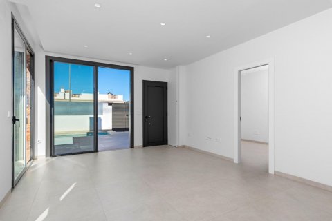 Продажа виллы в Лос-Алькасарес, Мурсия, Испания 3 спальни, 250м2 №117056 - фото 7