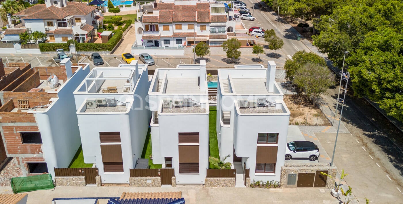 Huvila Pilar de la Horadada, Alicante, Espanja 3 makuuhuonetta, 131 m2 No. 69502
