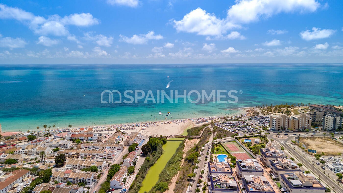 Huvila Pilar de la Horadada, Alicante, Espanja 3 makuuhuonetta, 131 m2 No. 69502