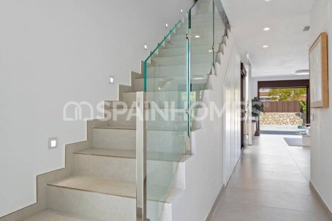 Huvila myytävänä Pilar de la Horadada, Alicante, Espanja, 3 makuuhuonetta, 131 m2 No. 69502 - kuva 28