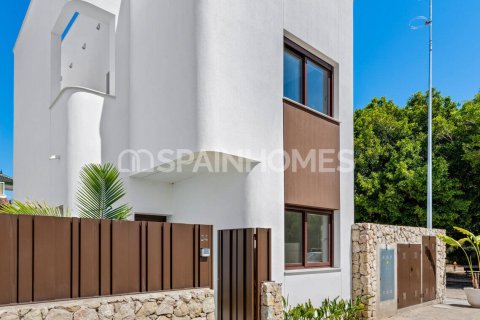 Huvila myytävänä Pilar de la Horadada, Alicante, Espanja, 3 makuuhuonetta, 131 m2 No. 69502 - kuva 10