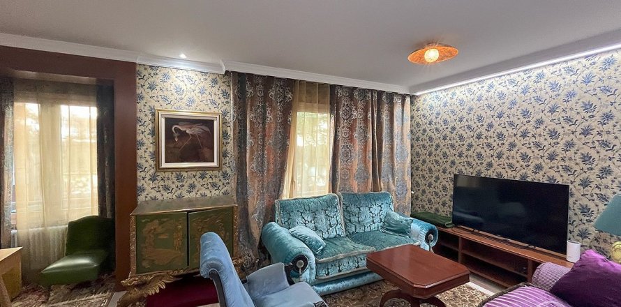 Apartment Barcelona, Spain 3 bedrooms, 140 sq.m. No. 113243