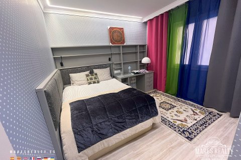 Apartment for sale Barcelona, Spain 3 bedrooms, 140 sq.m. No. 113243 - photo 9