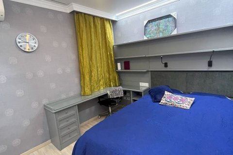Apartment for sale Barcelona, Spain 3 bedrooms, 140 sq.m. No. 113243 - photo 7