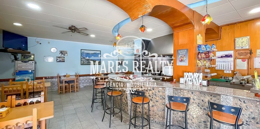 Commercial property Pineda de Mar, Barcelona, Spain 200 sq.m. No. 113247