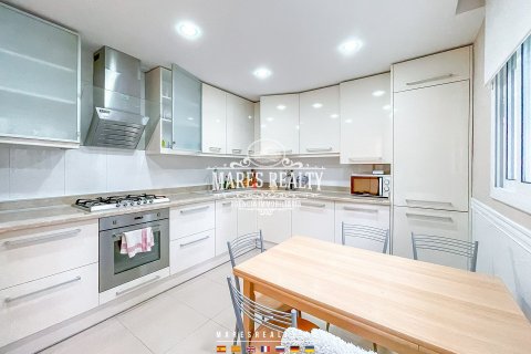 Townhouse for sale Platja D'aro, Girona, Spain 4 bedrooms, 238 sq.m. No. 113245 - photo 9