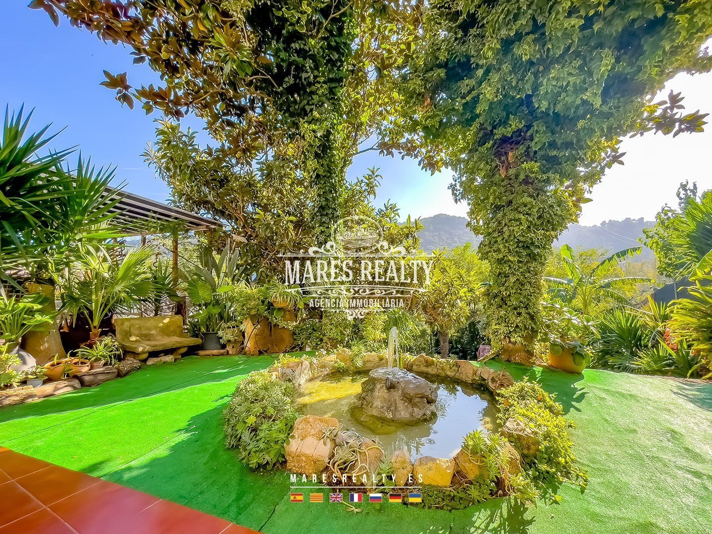 Townhouse in Palafolls, Barcelona, Spain 3 bedrooms, 245 sq.m. No. 113244