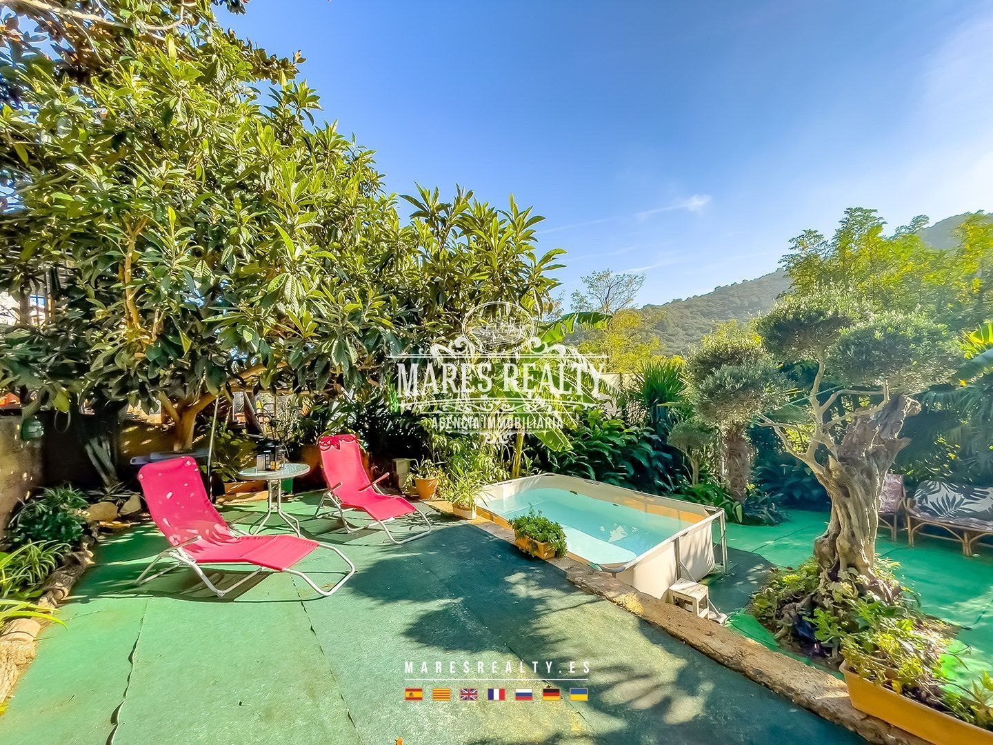 Townhouse in Palafolls, Barcelona, Spain 3 bedrooms, 245 sq.m. No. 113244