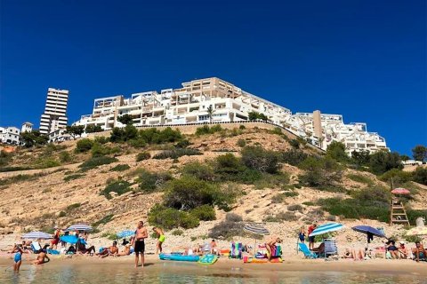 Takvåning till salu i Benidorm, Alicante, Spanien 2 sovrum, 140 kvm. Nr. 181278 - foto 4