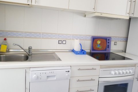 Takvåning till salu i Benidorm, Alicante, Spanien 2 sovrum, 140 kvm. Nr. 181278 - foto 15