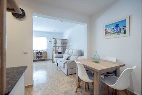Townhouse zum Verkauf in Es Castell, Menorca, Spanien 2 Schlafzimmer, 56 m2 Nr. 181284 - Foto 4