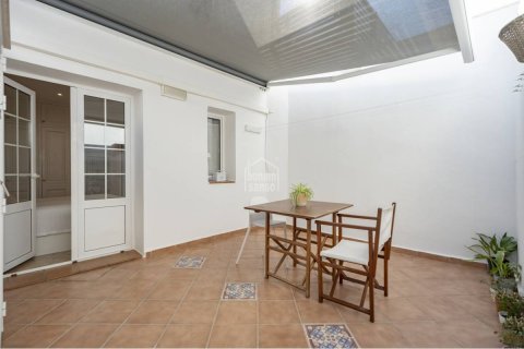 Townhouse zum Verkauf in Es Castell, Menorca, Spanien 2 Schlafzimmer, 56 m2 Nr. 181284 - Foto 9