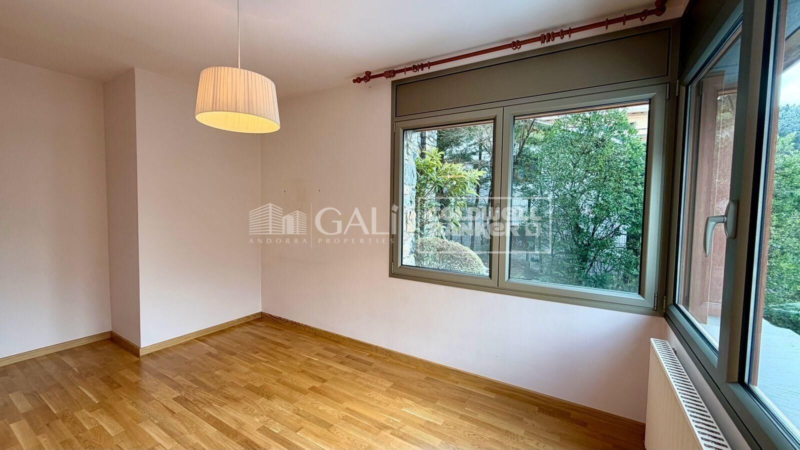Villa in Principado De Andorra (Ninguna Poblacion Tiene C.P.), Lleida, Spanien 6 Schlafzimmer, 500 m2 Nr. 156715