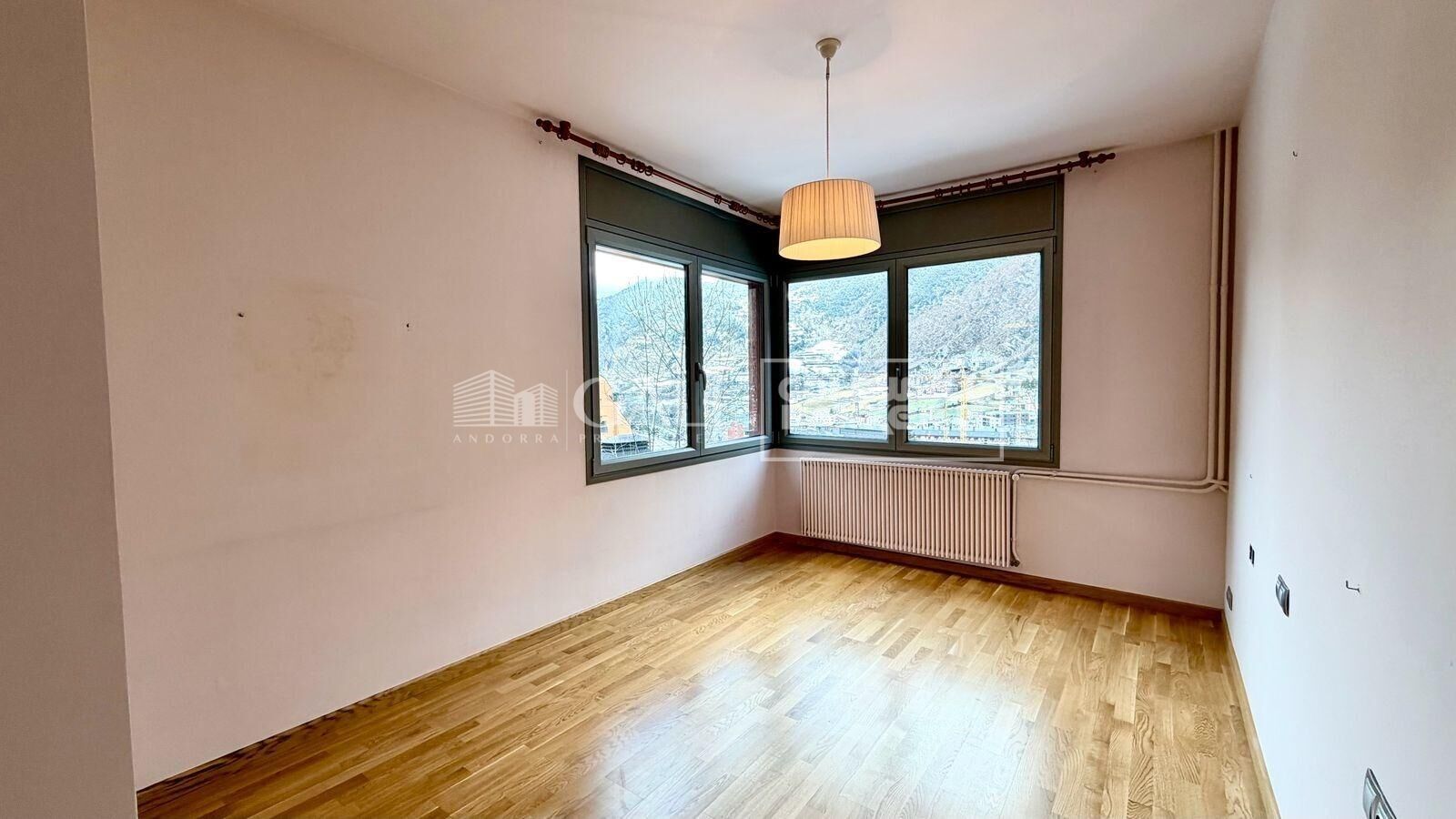 Villa in Principado De Andorra (Ninguna Poblacion Tiene C.P.), Lleida, Spanien 6 Schlafzimmer, 500 m2 Nr. 156715