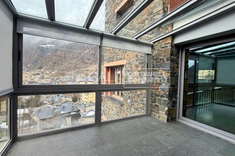 Huvila vuokrattavana Principado De Andorra (Ninguna Poblacion Tiene C.P.), Lleida, Espanja, 6 makuuhuonetta, 500 m2 No. 156715 - kuva 11