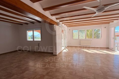 Huvila vuokrattavana Javea, Alicante, Espanja, 4 makuuhuonetta, 450 m2 No. 156714 - kuva 2