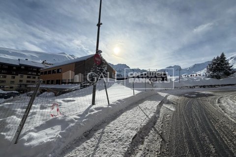 Liikekiinteistö vuokrattavana Principado De Andorra (Ninguna Poblacion Tiene C.P.), Lleida, Espanja , 452 m2 No. 156712 - kuva 6