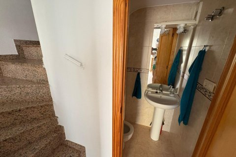House for sale in Alicante, Spain 2 bedrooms, 78 sq.m. No. 182919 - photo 17