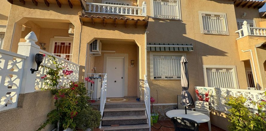 House in Alicante, Spain 2 bedrooms, 78 sq.m. No. 182919