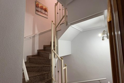 House for sale in Alicante, Spain 2 bedrooms, 78 sq.m. No. 182919 - photo 19